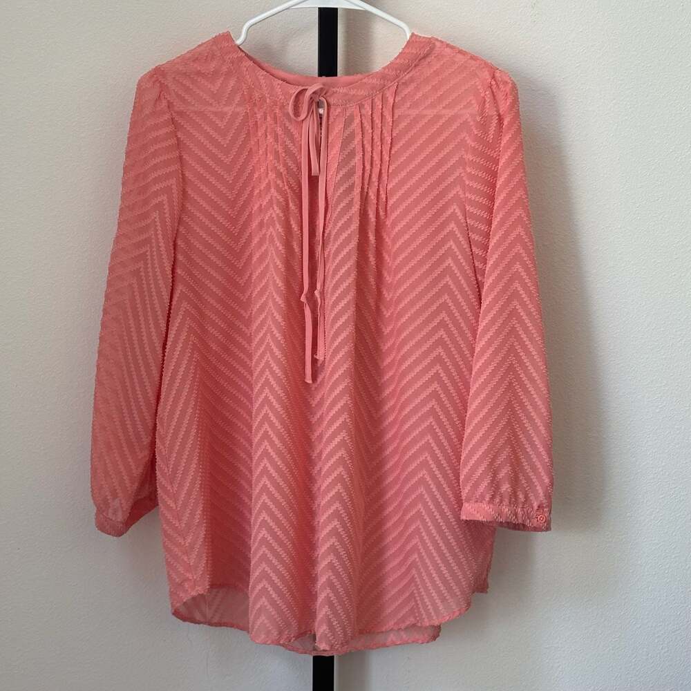 ELLE Women's Coral Pink Textured Chevron Blouse with Keyhole Tie Neck Size L